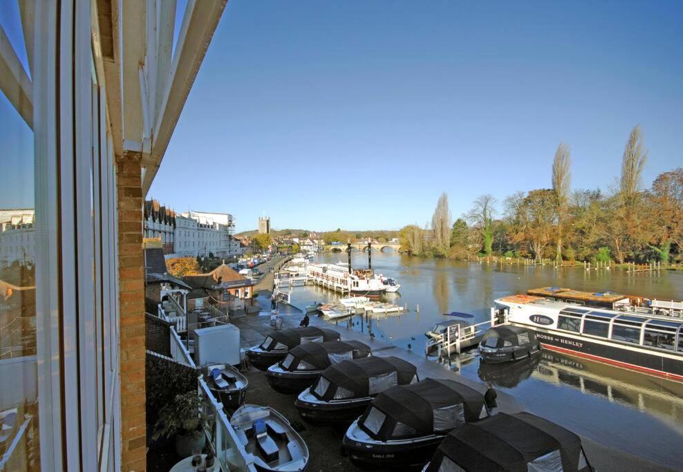 The Oars - Riverfront Property Henley-on-Thames Dış mekan fotoğraf